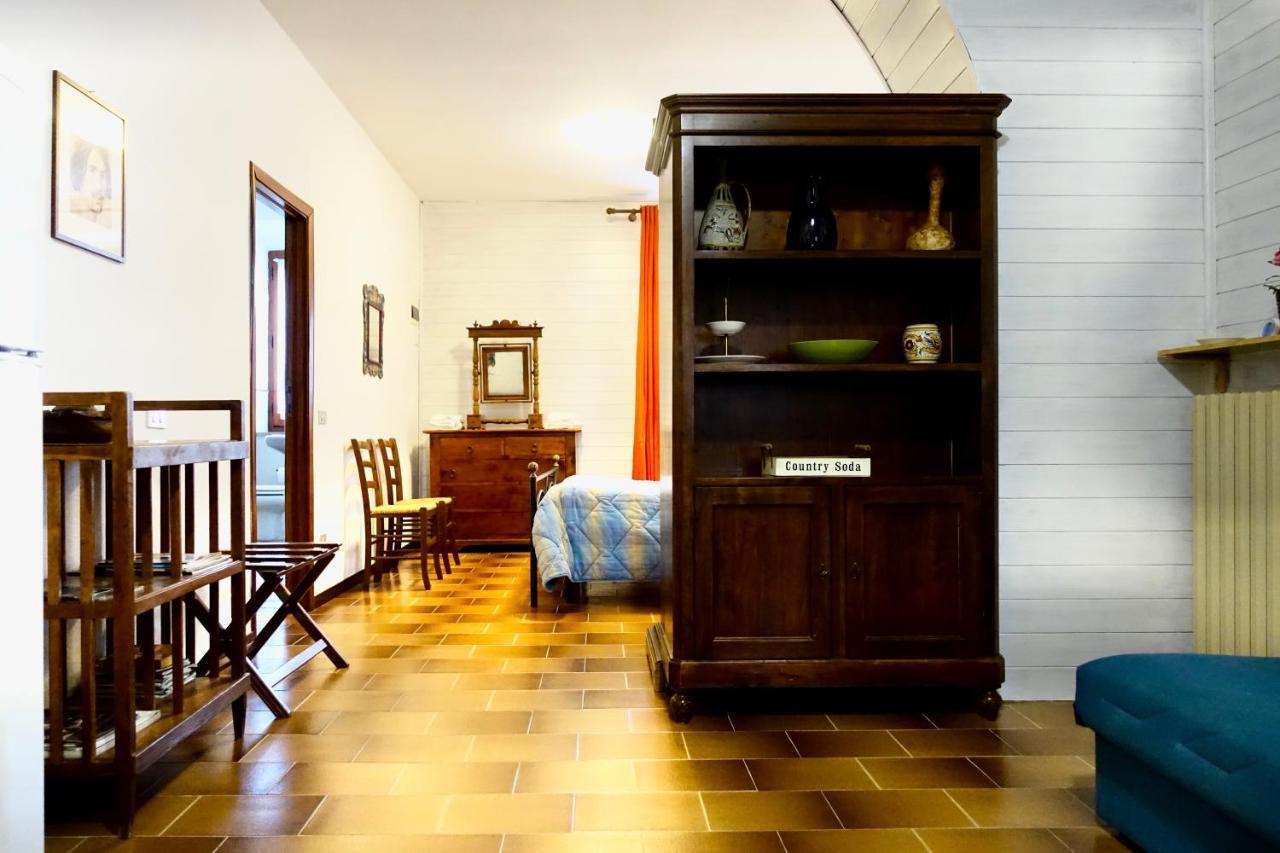 Agriturismo Montioni Совічілле Екстер'єр фото